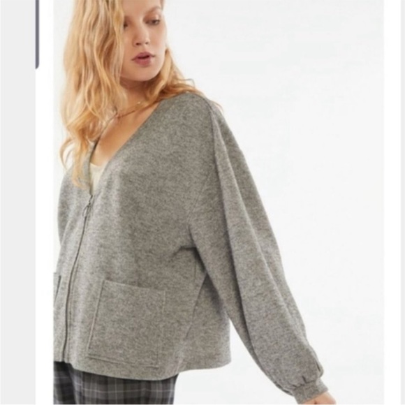 Urban Outfitters Jackets & Blazers - URBAN OUTFITTERS Gray Balloon Sleeve Zip Up Jacket Size Small